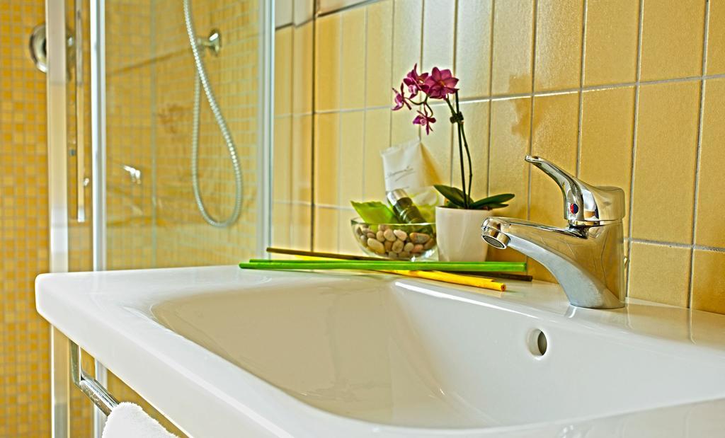 Il Fiore In Una Stanza Itri Ngoại thất bức ảnh
